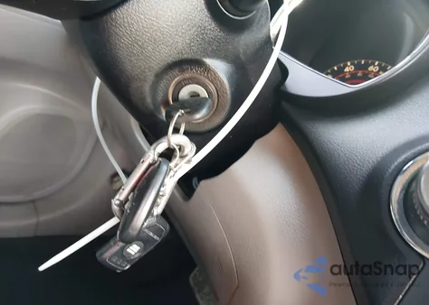 2012 Toyota Highlander Base V6 z USA, uszkodzony, nr VIN 5TDBK3EH3CS137776